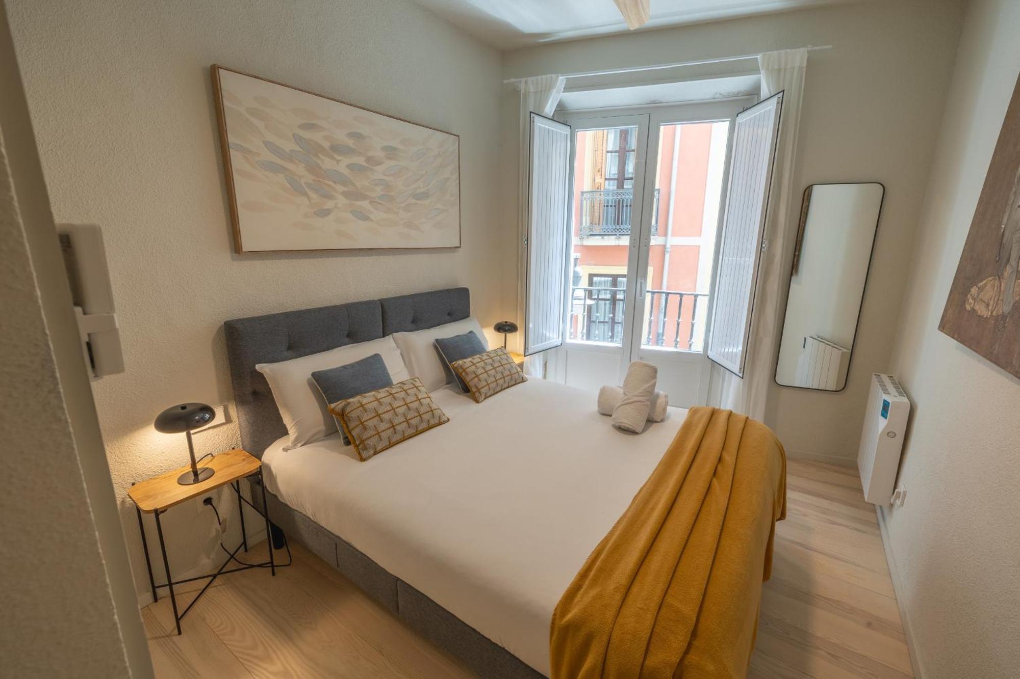 Tuapartamento Centro Pamplona - Zapateria 30 Buitenkant foto